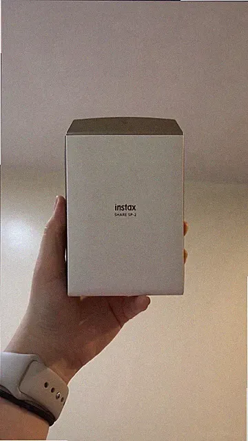Fujifilm Instax Share Sp-2 White Gold Portable Instant Printer